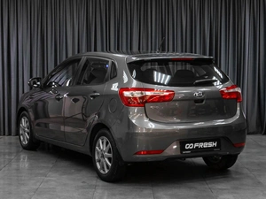 Хетчбэк Kia Rio 2013 года, 899000 рублей, Тюмень