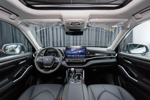 Внедорожник Toyota Highlander 2026 года, 5840000 рублей, Красноярск