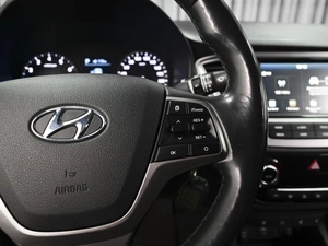 Седан Hyundai Solaris 2019 года, 1598000 рублей, Ставрополь