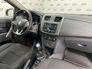 Седан Renault Logan 2022 года, 970000 рублей, Красноярск