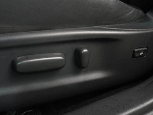 Седан Toyota Camry 2011 года, 1379000 рублей, Воронеж