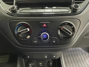 Седан Hyundai Solaris 2020 года, 1597000 рублей, Красноярск