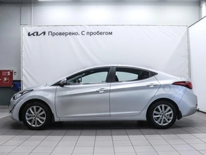 Седан Hyundai Elantra 2013 года, 1099000 рублей, Красноярск