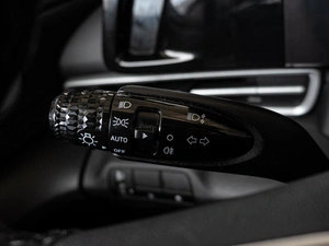 Седан Hyundai Elantra 2021 года, 1875000 рублей, Краснодар