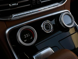 Седан Hongqi H9 2021 года, 3450000 рублей, Волгоград