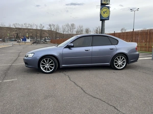 Седан Subaru Legacy 2006 года, 1050000 рублей, Красноярск