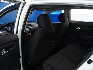 Хетчбэк Kia Rio X-Line 2019 года, 1599444 рублей, Москва