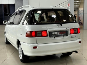 Минивэн Toyota Ipsum 1999 года, 687000 рублей, Солонцы