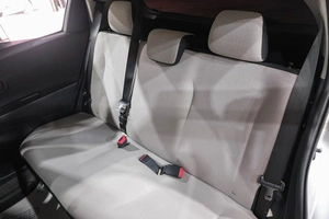 Хетчбэк Toyota Vitz 2013 года, 699000 рублей, Новокузнецк