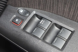 Минивэн Honda Freed 2015 года, 1339000 рублей, Новосибирск