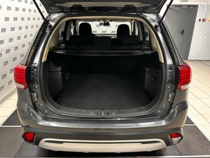 Внедорожник Mitsubishi Outlander 2018 года, 2017600 рублей, Красноярск