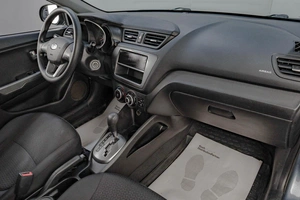 Седан Kia Rio 2012 года, 949000 рублей, Челябинск