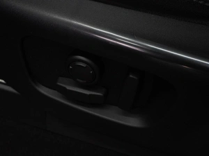 Внедорожник Land Rover Discovery 2017 года, 2968000 рублей, Воронеж