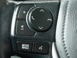 Внедорожник Toyota RAV4 2016 года, 2190000 рублей, Омск