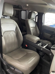 Внедорожник Land Rover Defender 2021 года, 4187000 рублей, Солонцы