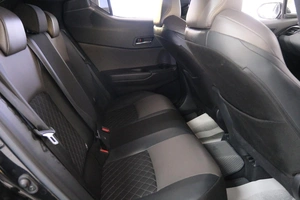 Внедорожник Toyota C-HR 2019 года, 2119000 рублей, Омск