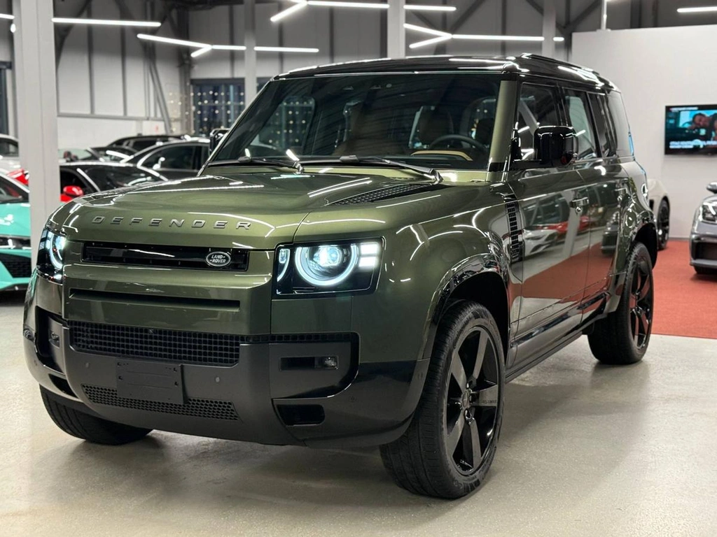 Внедорожник Land Rover Defender 2025 года, 18500000 рублей, Павловская Слобода