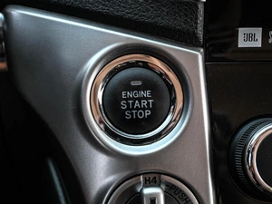 Внедорожник Toyota Land Cruiser 2014 года, 3499000 рублей, Кирилловка