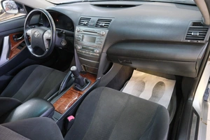 Седан Toyota Camry 2007 года, 949000 рублей, Омск
