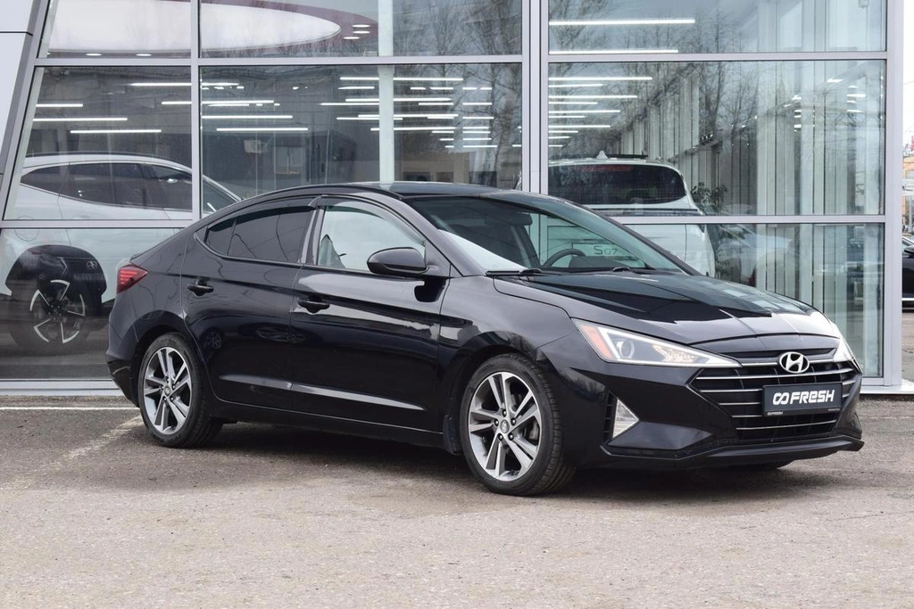 Седан Hyundai Elantra 2018 года, 1480000 рублей, Ярославль