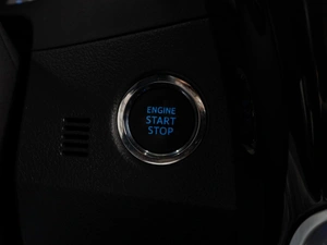 Седан Toyota Corolla 2016 года, 1739000 рублей, Тюмень