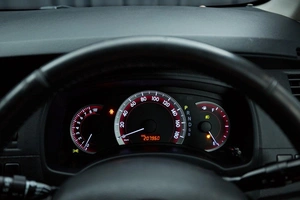 Минивэн Toyota Isis 2011 года, 1149000 рублей, Красноярск