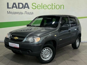 Внедорожник Chevrolet Niva 2017 года, 595000 рублей, Красноярск