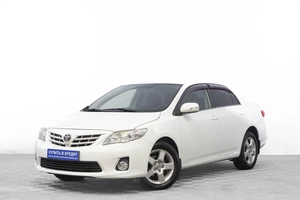 Седан Toyota Corolla 2012 года, 1199000 рублей, Барнаул