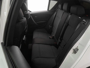 Хетчбэк BMW 1 серия 2011 года, 999000 рублей, Тюмень