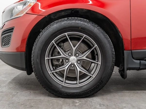 Внедорожник Volvo XC60 2012 года, 1000000 рублей, Красноярск