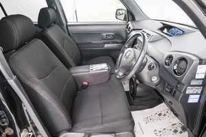 Минивэн Toyota bB 2013 года, 989000 рублей, Красноярск