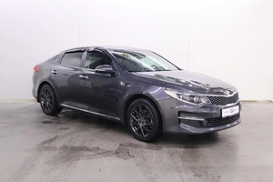 Седан Kia Optima 2018 года, 1660000 рублей, Брянск