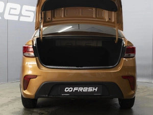 Седан Kia Rio 2017 года, 1180000 рублей, Омск