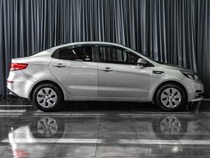 Седан Kia Rio 2017 года, 1189000 рублей, Тюмень