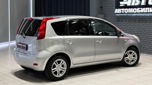 Хетчбэк Nissan Note 2010 года, 647000 рублей, Красноярск