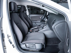 Хетчбэк SEAT Leon 2013 года, 1166000 рублей, Ставрополь