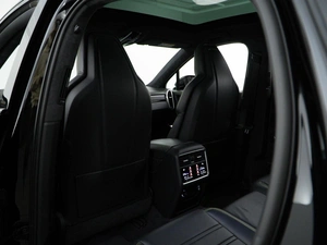 Внедорожник Porsche Cayenne Turbo S 2020 года, 14998888 рублей, Москва