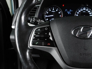 Седан Hyundai Elantra 2018 года, 1599000 рублей, Воронеж