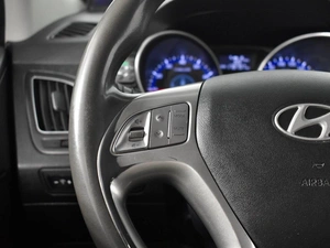 Внедорожник Hyundai ix35 2011 года, 1086100 рублей, Казань