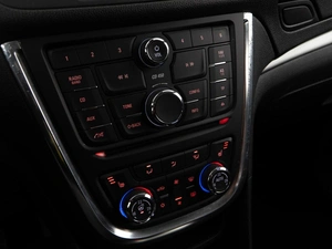 Внедорожник Opel Mokka 2015 года, 1298444 рублей, Москва