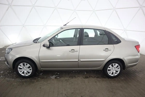 Седан ВАЗ (LADA) Granta 2019 года, 750000 рублей, Орёл