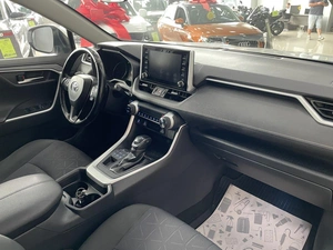 Внедорожник Toyota RAV4 2019 года, 2997000 рублей, Солонцы