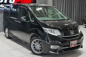 Минивэн Honda Stepwgn Spada 2016 года, 1947000 рублей, Красноярск