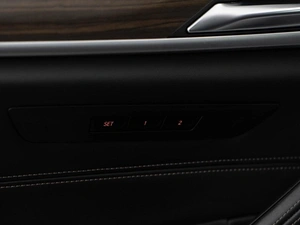 Седан BMW 5 серия 2017 года, 3289999 рублей, Москва