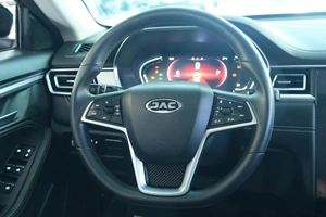 Лифтбек JAC J7 2023 года, 1499000 рублей, Омск