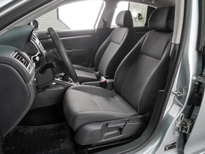 Седан Volkswagen Jetta 2009 года, 674000 рублей, Воронеж