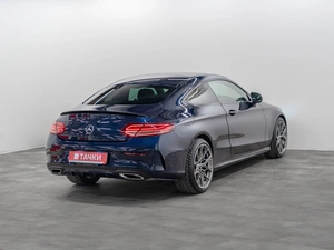 Купе Mercedes-benz C-класс 2017 года, 2425000 рублей, Красноярск