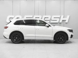 Внедорожник Volkswagen Touareg 2018 года, 4420000 рублей, Ростов-на-Дону