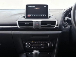 Хетчбэк Mazda Axela 2014 года, 1240000 рублей, Орёл