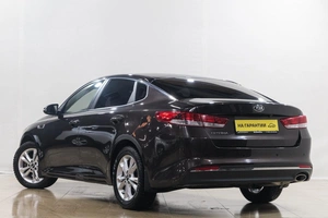 Седан Kia Optima 2016 года, 1599000 рублей, Новокузнецк